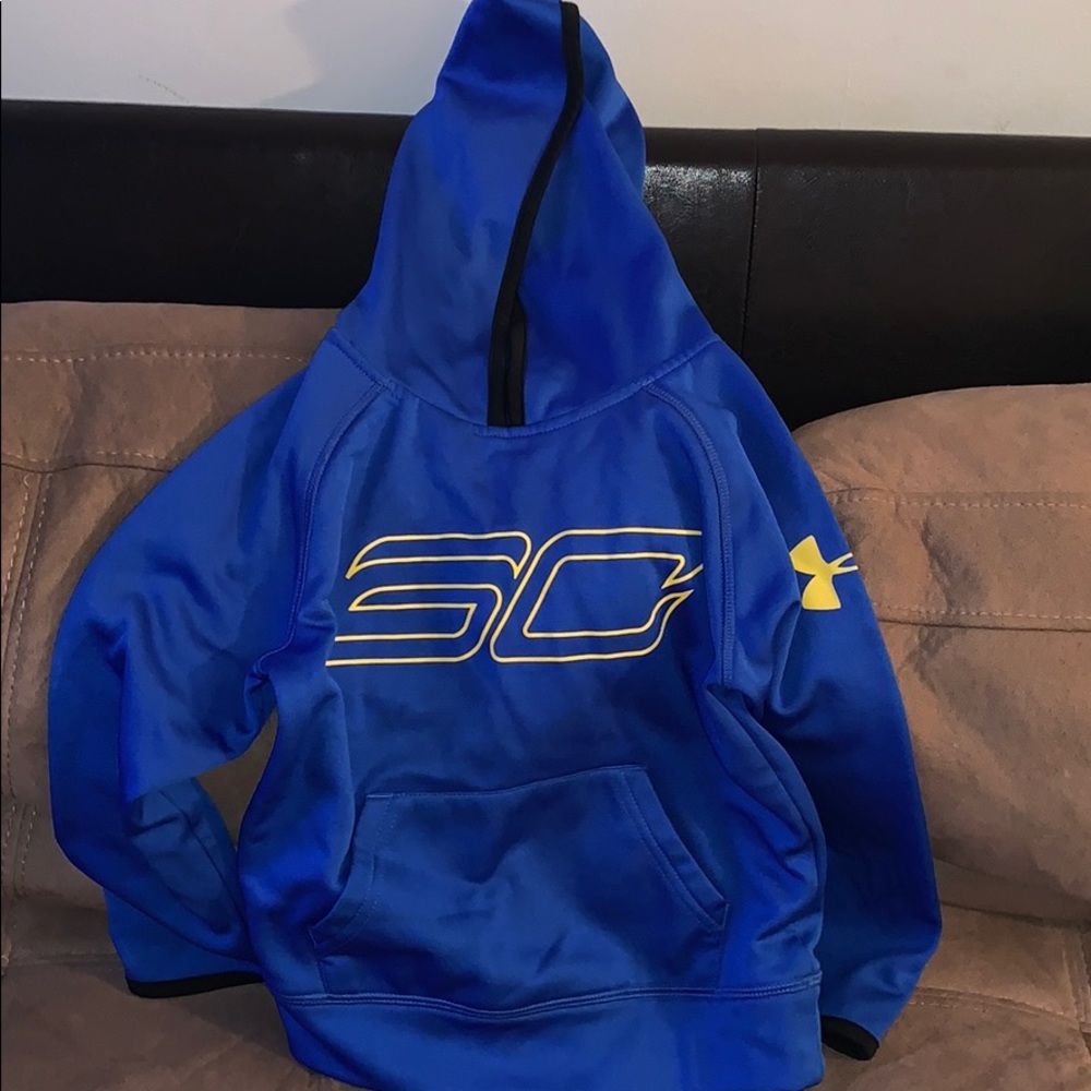 Steph Curry under armour hoodie